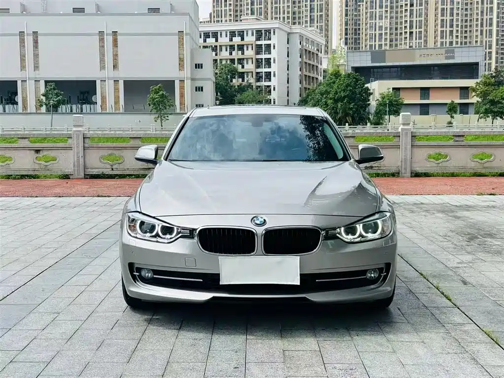 BMW 3 Series 2015 — фото 2