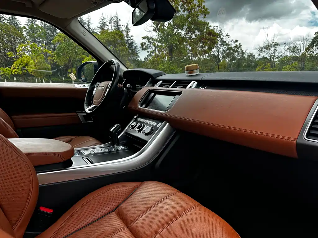 Land Rover Sport 2015 — фото 16