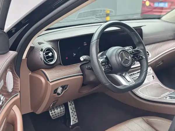 Mercedes-Benz E-Class 2020