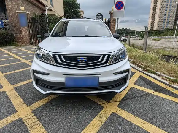 Geely Vision X3 2021