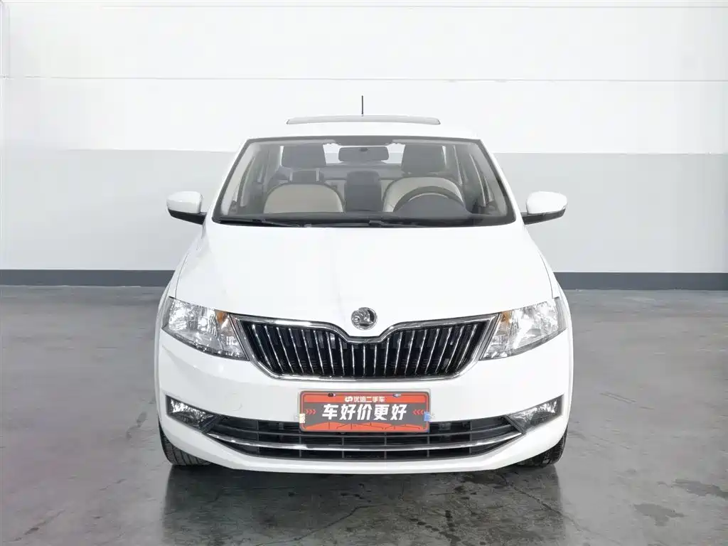 Skoda Rapid 2018 — фото 3