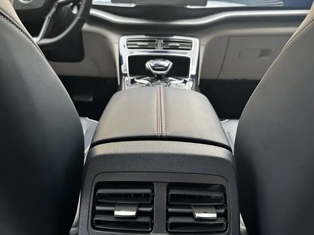 BYD Qin PLUS 2023 — фото 12