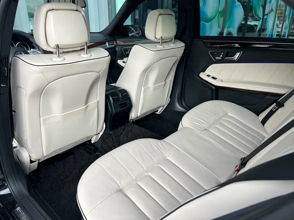 Mercedes-Benz E-Class 2014 — фото 18