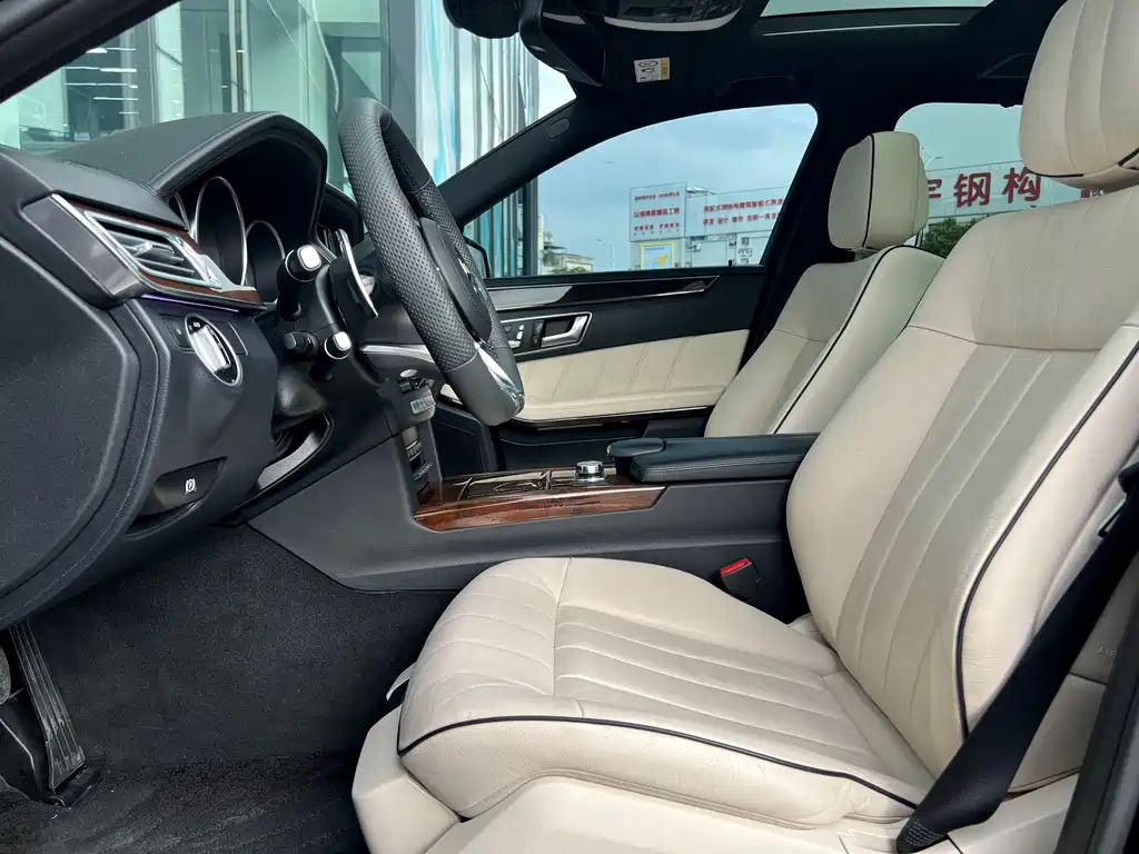 Mercedes-Benz E-Class 2014 — фото 15