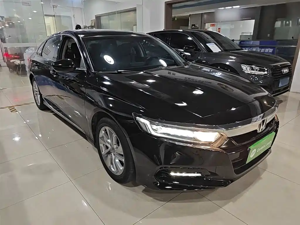 Honda Accord 2020 — фото 4