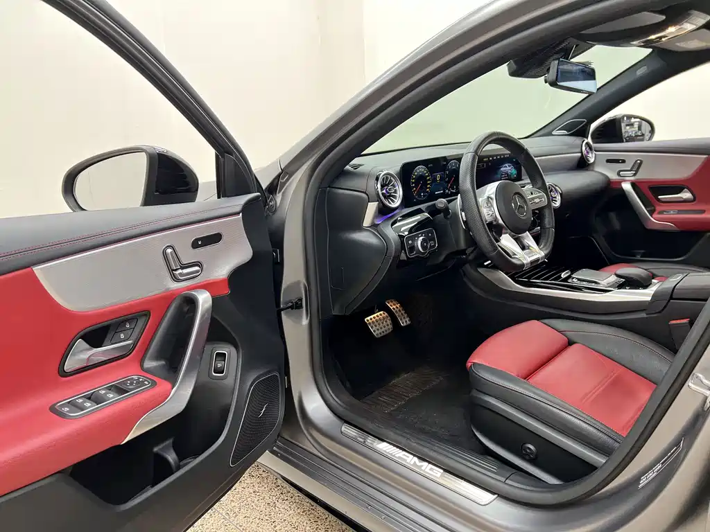 Mercedes-Benz A-Class AMG 2021 — фото 8