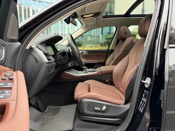 BMW X5 2021