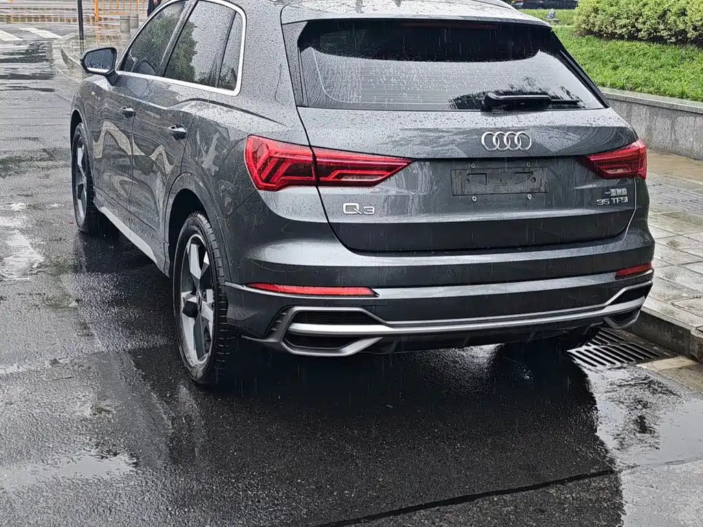 Audi Q3 2022 — фото 5