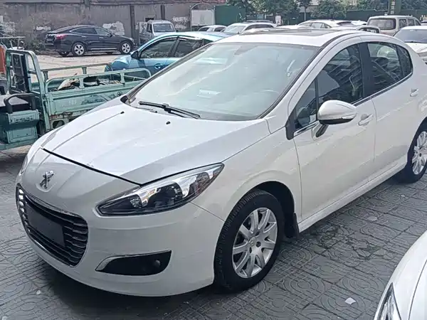 Peugeot 308 2014