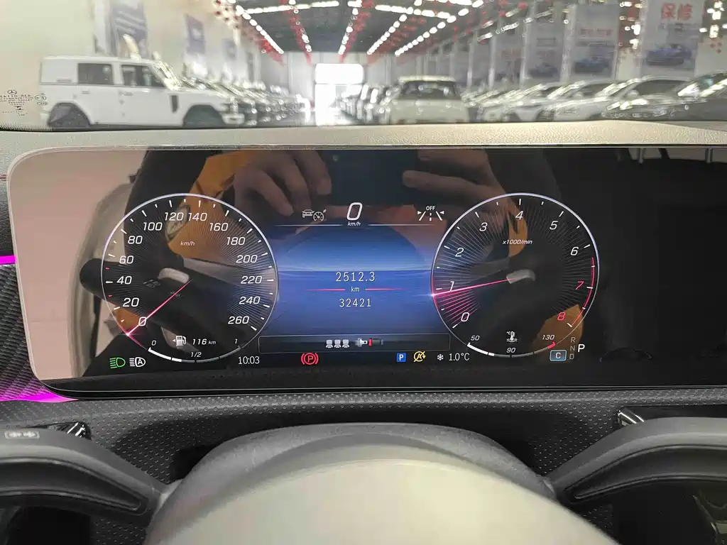 Mercedes-Benz A-Class 2023 — фото 18