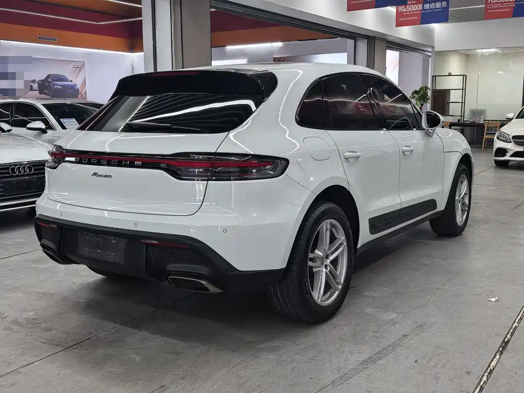 Porsche Macan 2022 — фото 7