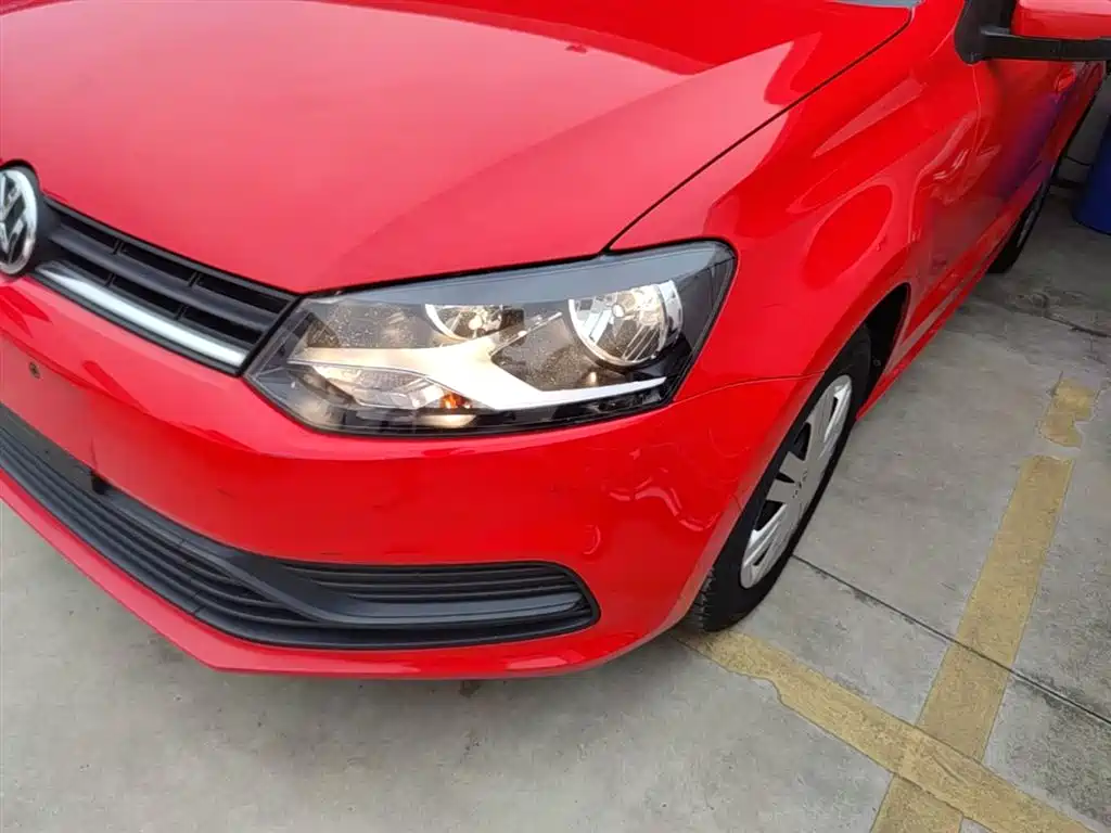 Volkswagen Polo 2016 — фото 24