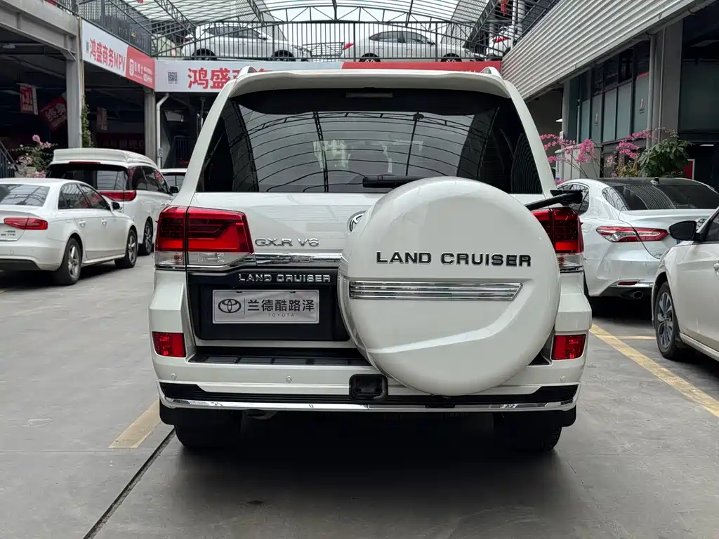 Toyota Land Cruiser 2019 — фото 14