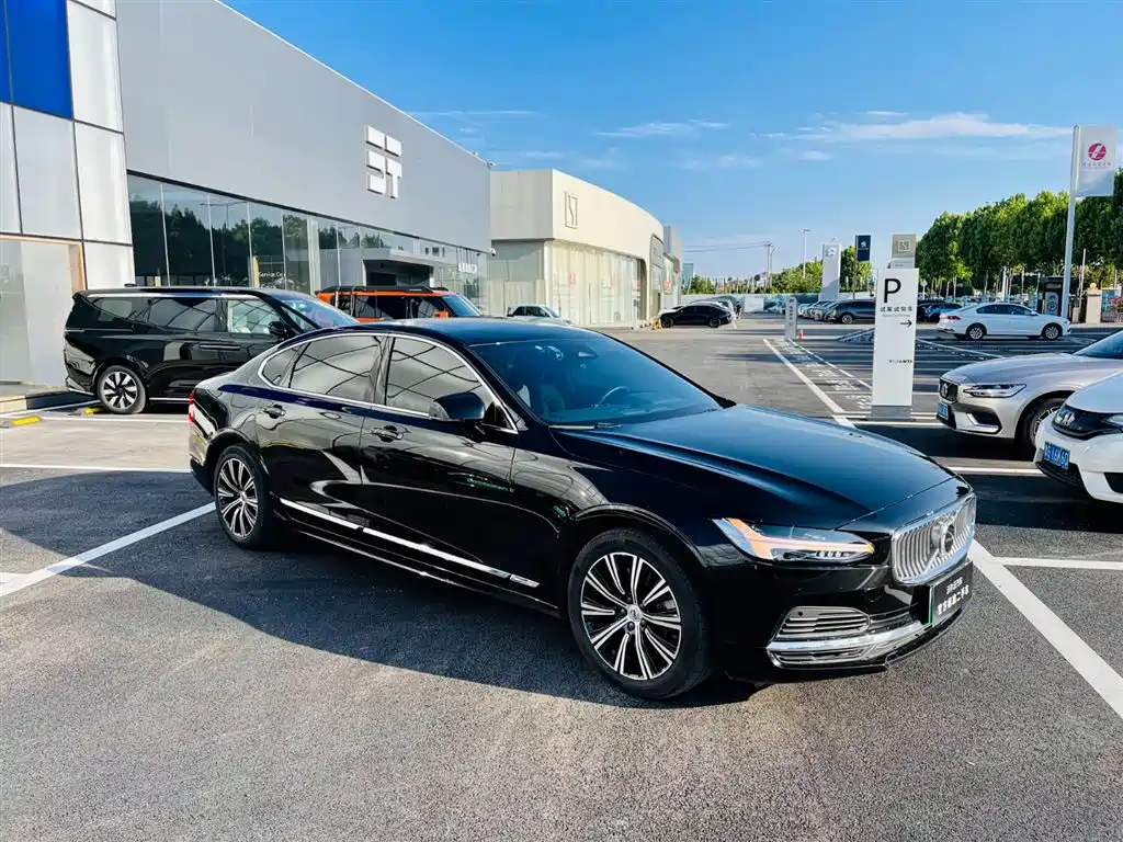 Volvo S90 PHEV 2021 — фото 5
