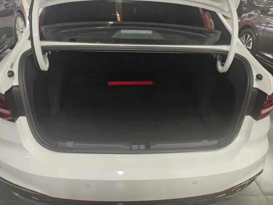 Volkswagen Lavida 2025