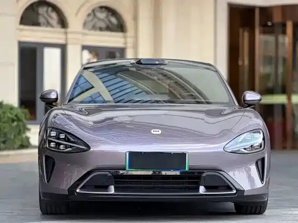 Xiaomi SU7 2024