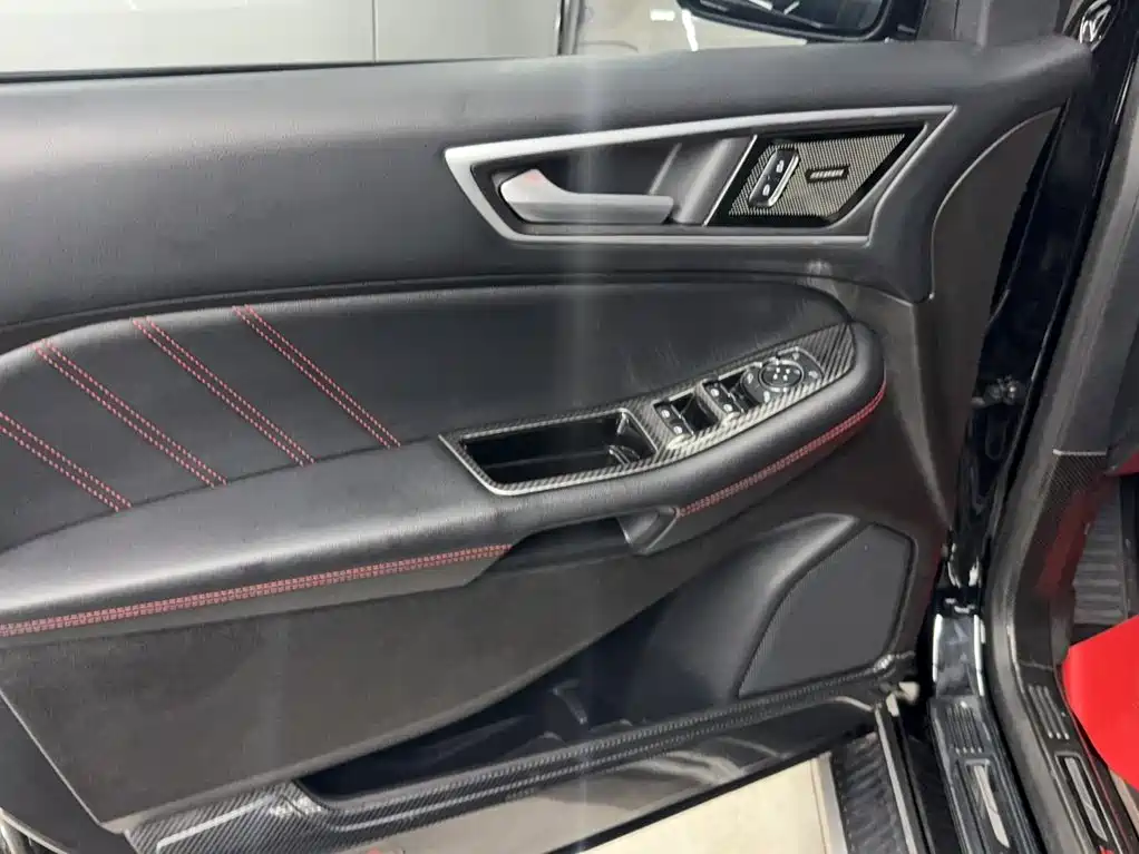 Ford Edge 2020 — фото 10