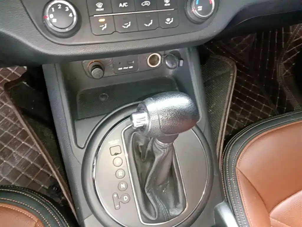 Kia Sportage 2014 — фото 14
