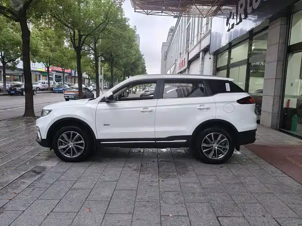 Geely Boyue 2020