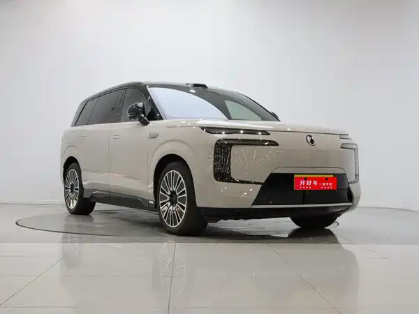 Denza N8L 2025