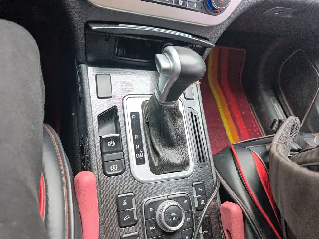 Haval H6 Coupe 2017 — фото 10