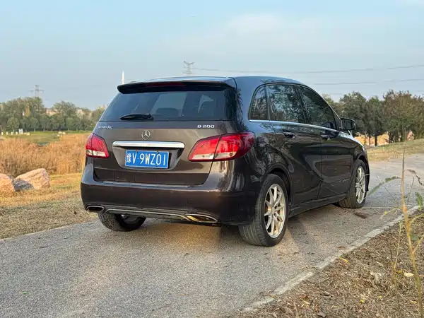Mercedes-Benz B-Class 2015