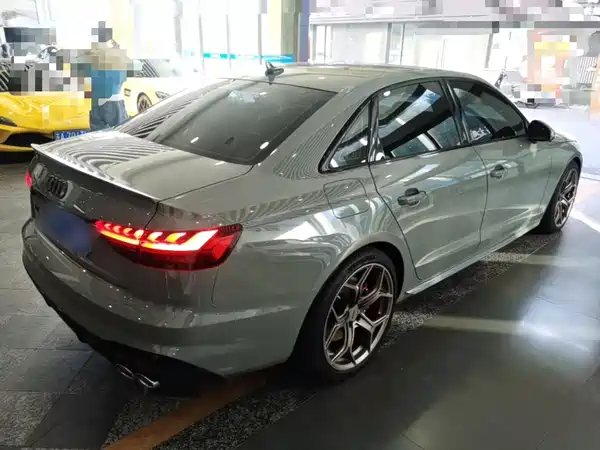 Audi S4 2022