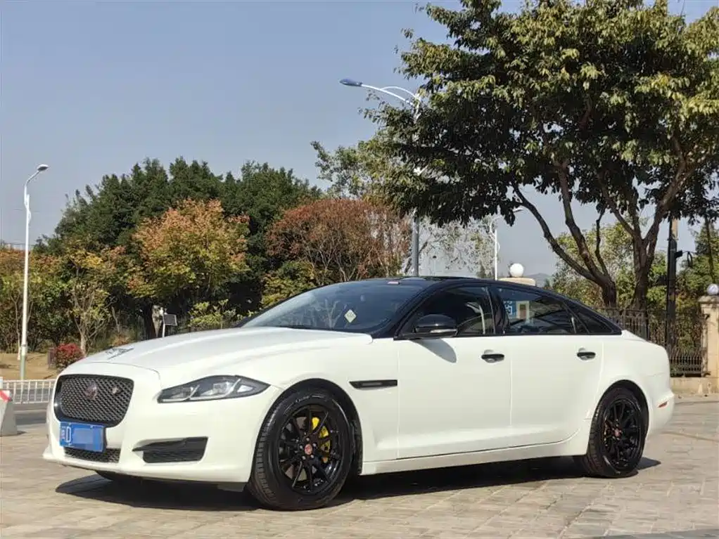 Jaguar XJ 2017