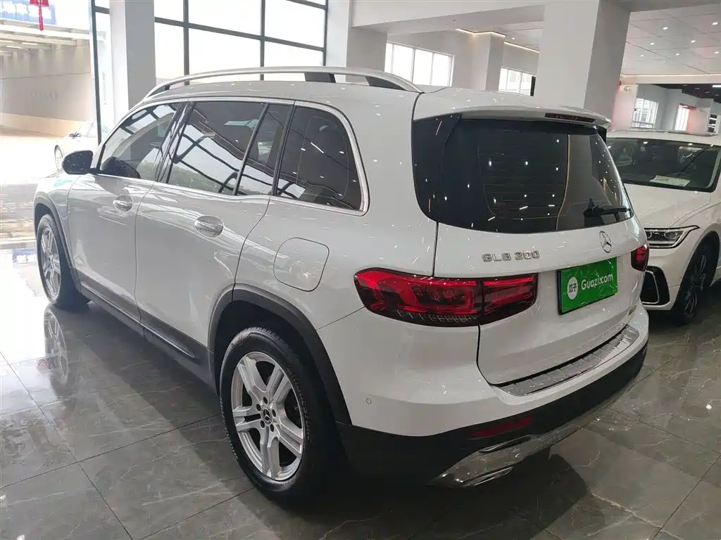 Mercedes-Benz GLB 2020 — фото 23