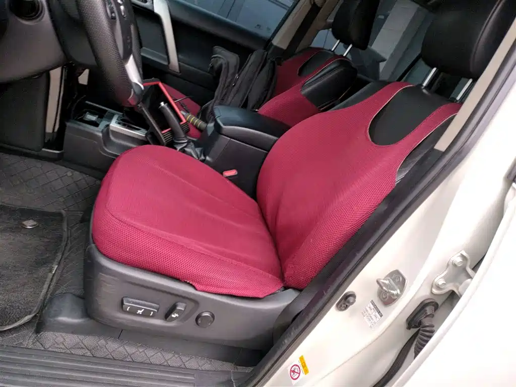 Toyota Prado 2015 — фото 11