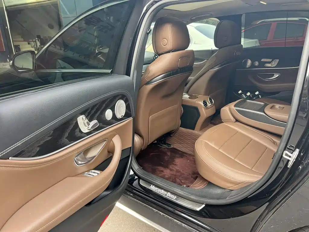 Mercedes-Benz E-Class 2020