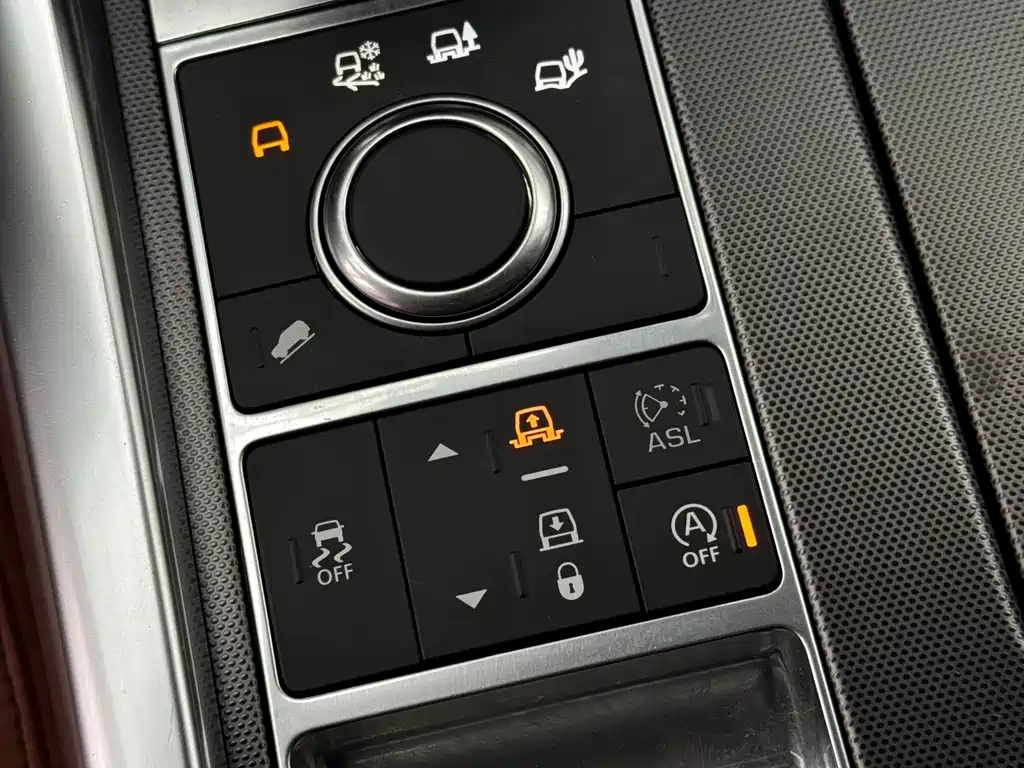 Land Rover Sport 2016 — фото 11