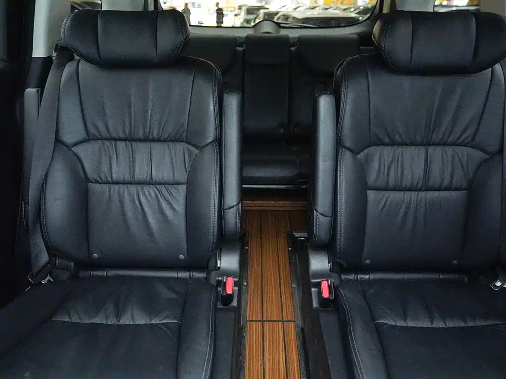 Honda Odyssey 2021 — фото 11