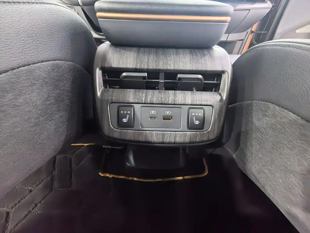 Nissan Ariya 2022 — фото 10