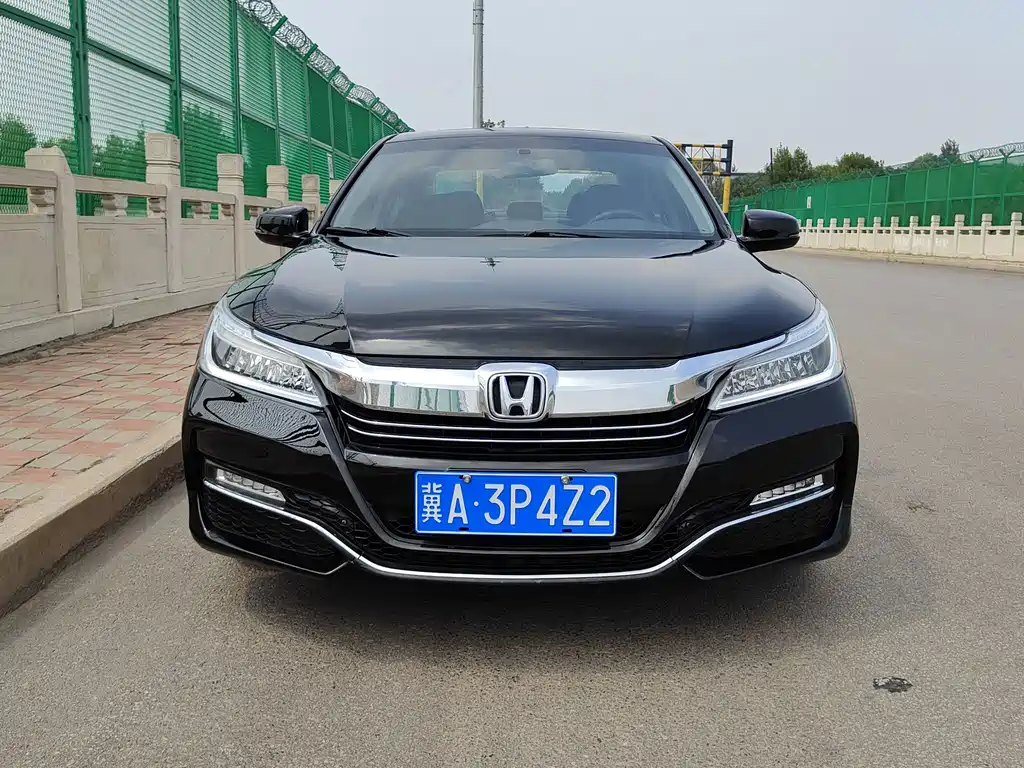 Honda Accord 2017 — фото 2