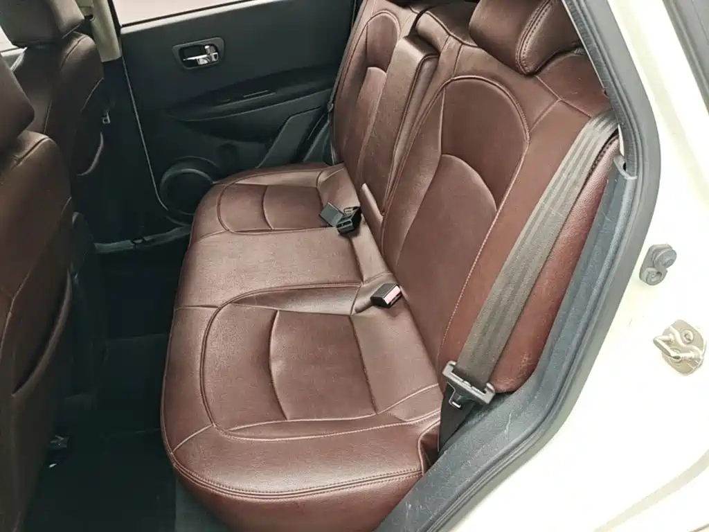 Nissan Qashqai 2014 — фото 24