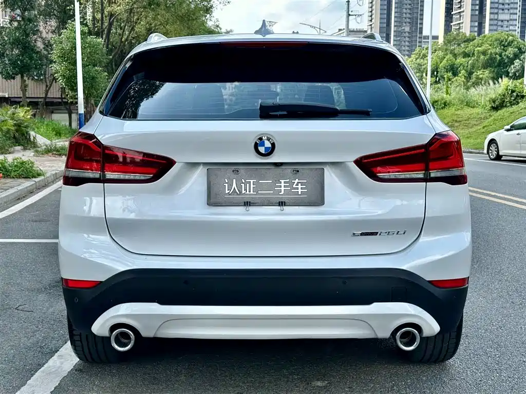 BMW X1 2021 — фото 6