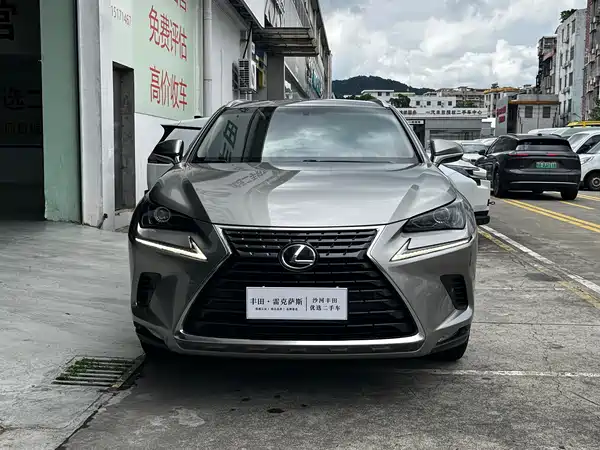 Lexus NX 2018