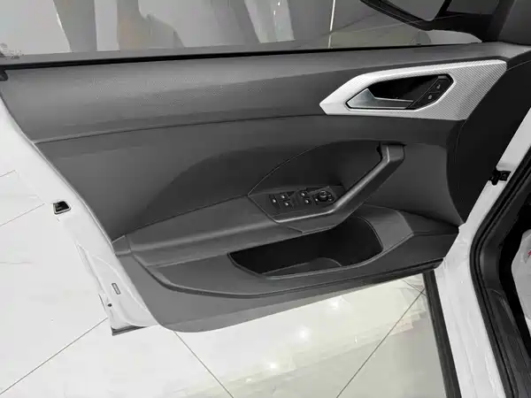 Volkswagen Tacqua 2023