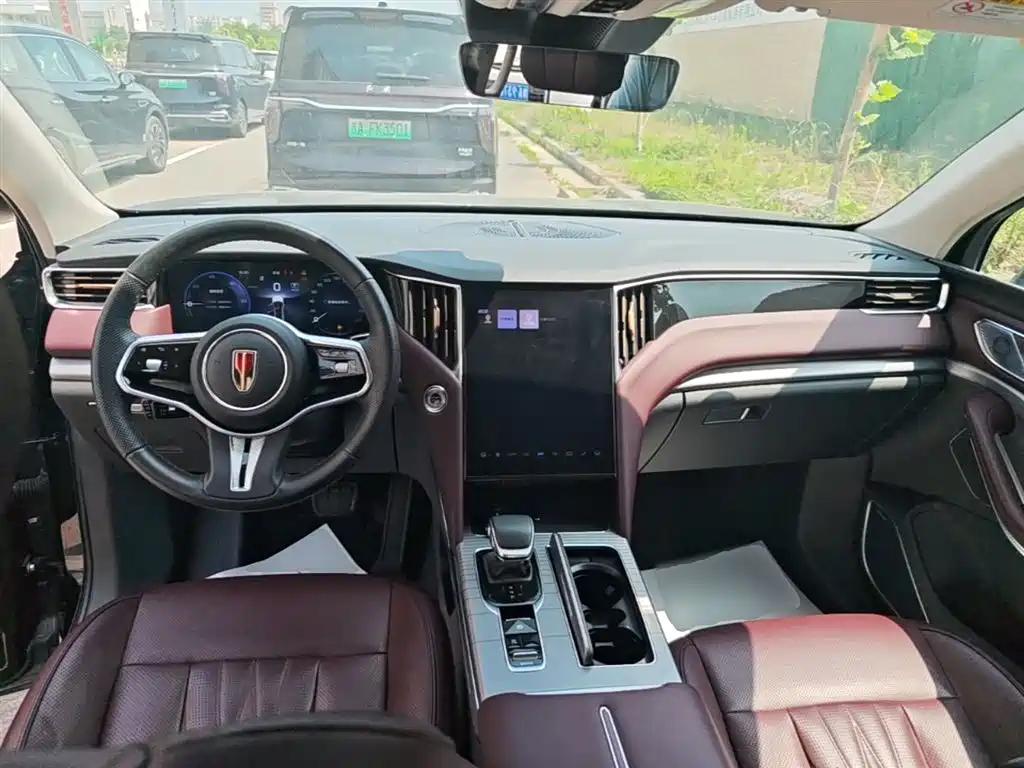 Hongqi HS7 PHEV 2025 — фото 10