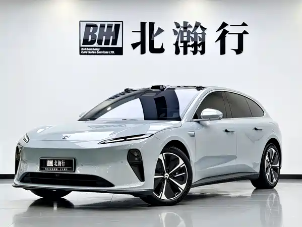 NIO ET5T 2024