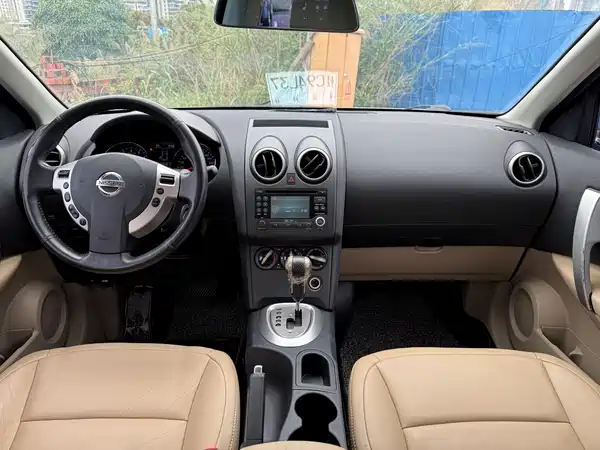 Nissan Qashqai 2013