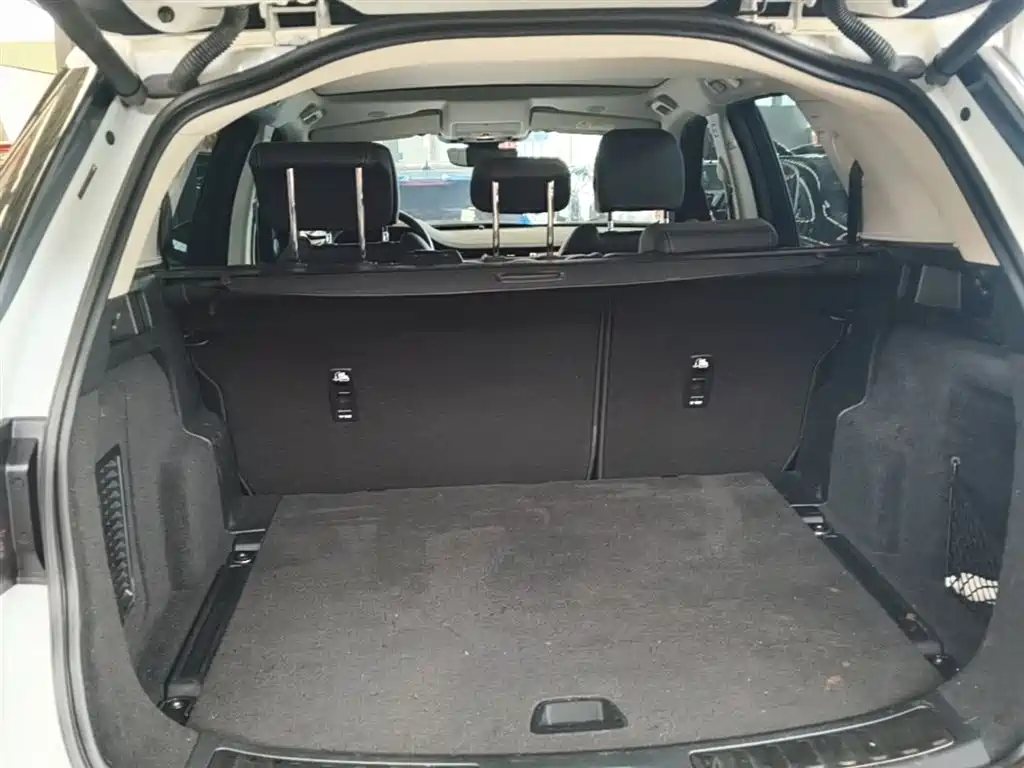 Land Rover Discovery Sport 2025 — фото 19