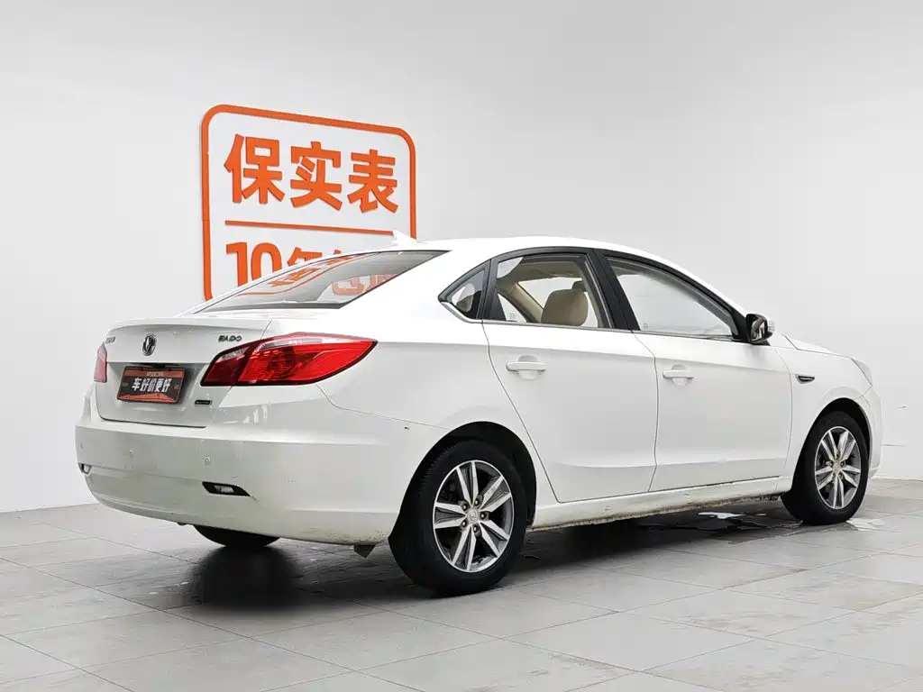 Changan Eado 2015 — фото 2