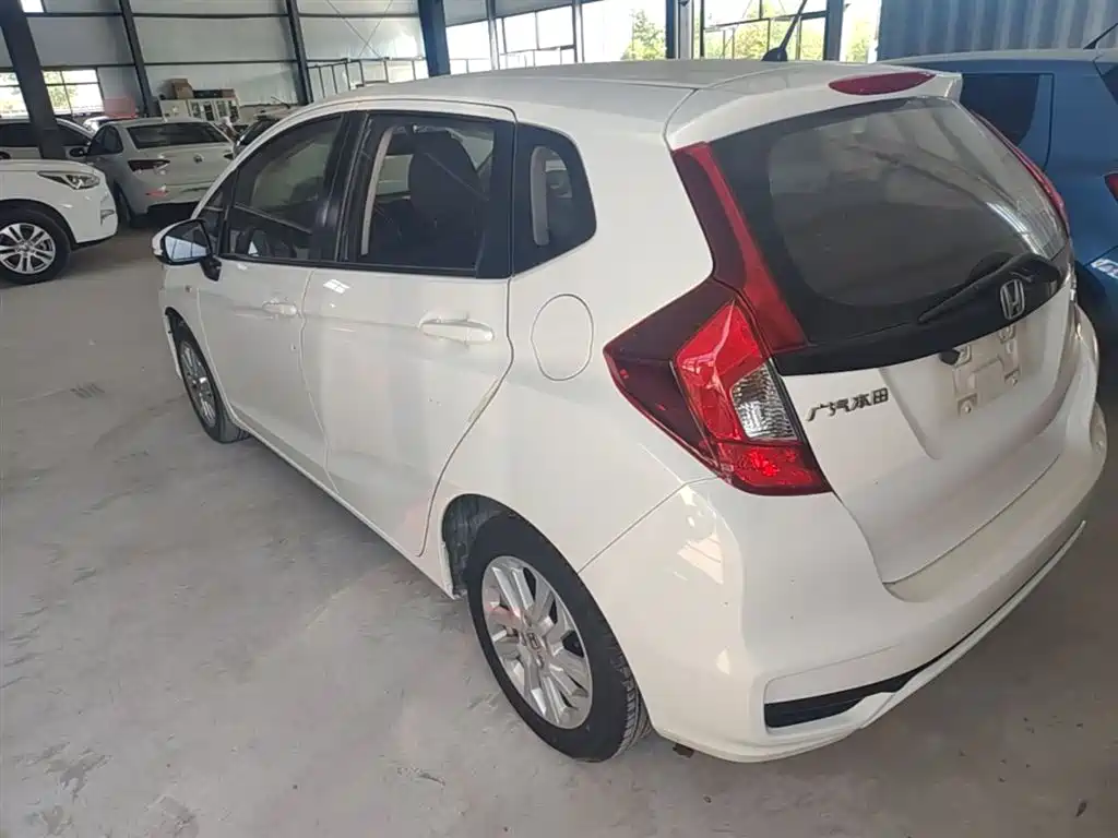 Honda Fit 2019 — фото 5