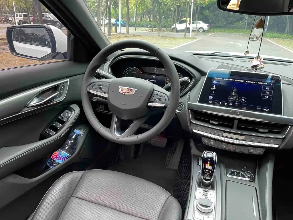 Cadillac CT5 2023 — фото 16