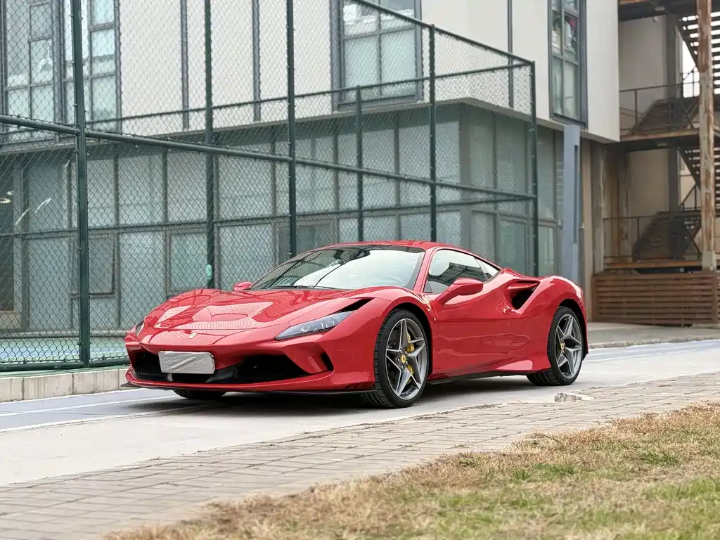 Ferrari F8 2019 — фото 1