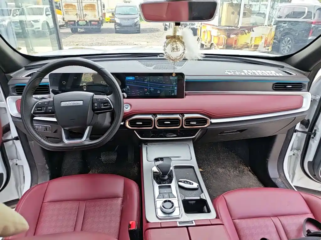 Jetour X70 PLUS 2025 — фото 10