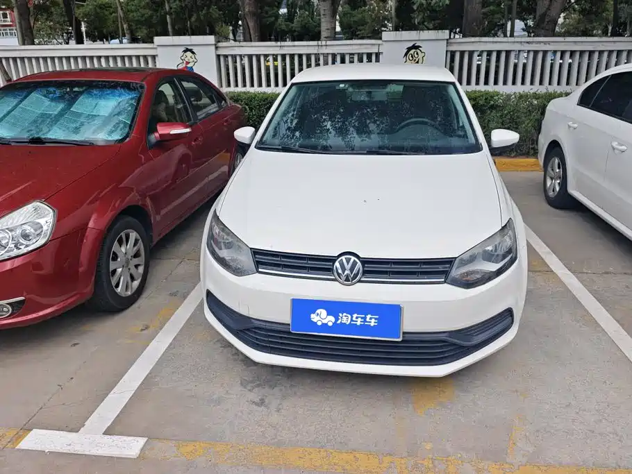 Volkswagen Polo 2016