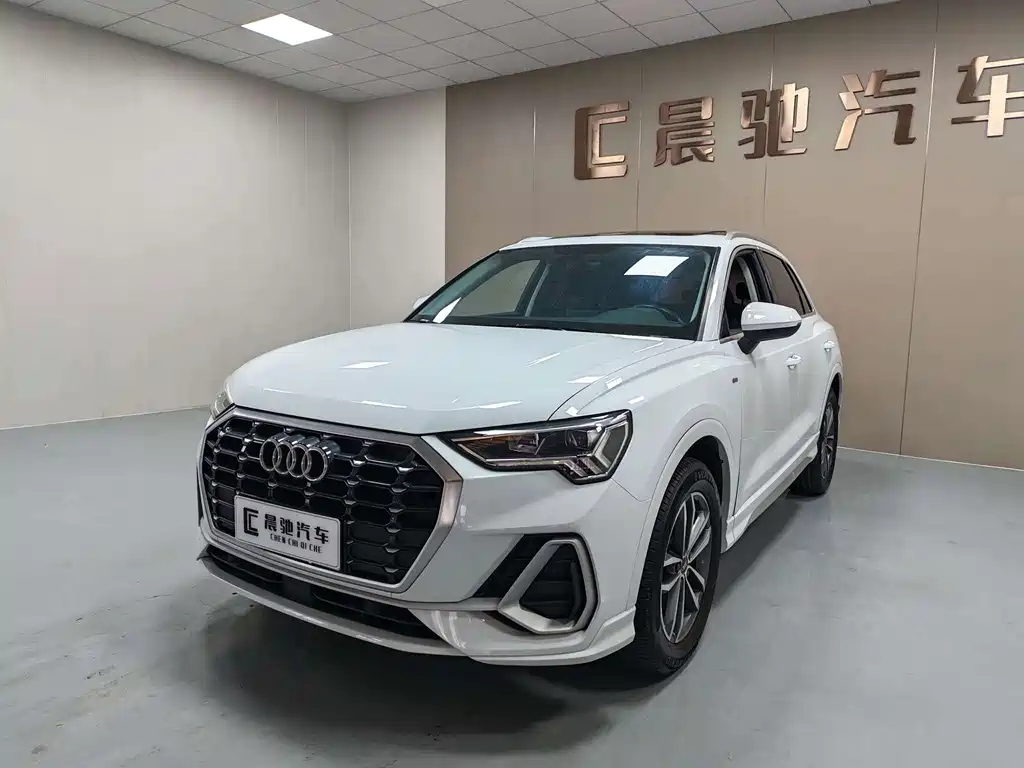 Audi Q3 2021